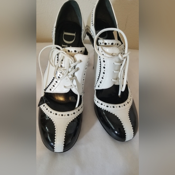 NEW DIOR 39 D'TRICK SPECTATOR BLACK AND WHITE LEATHER STILETTO HEEL - Picture 2 of 9